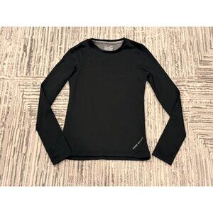 Under Armour women's medium (fitted) black coldgear w/thumb slots